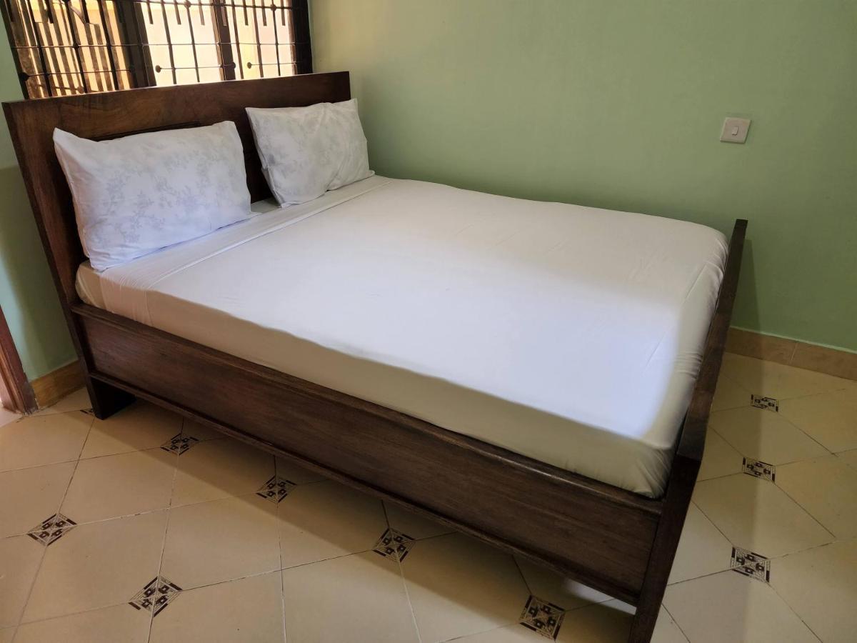 Abby'S Homestay Moshi Exterior foto